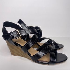 Fioni Black Wedge Heels strappy wedges 9.5 women’s